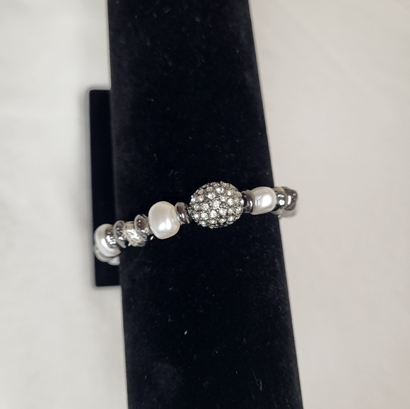 Bracelet - Picture 4 of 9